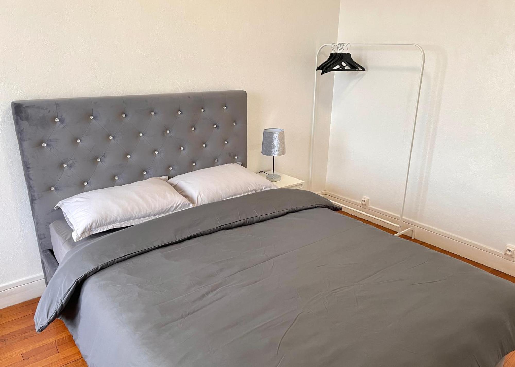 Appartement Confortable, Centre-Ville Troyes Eksteriør billede