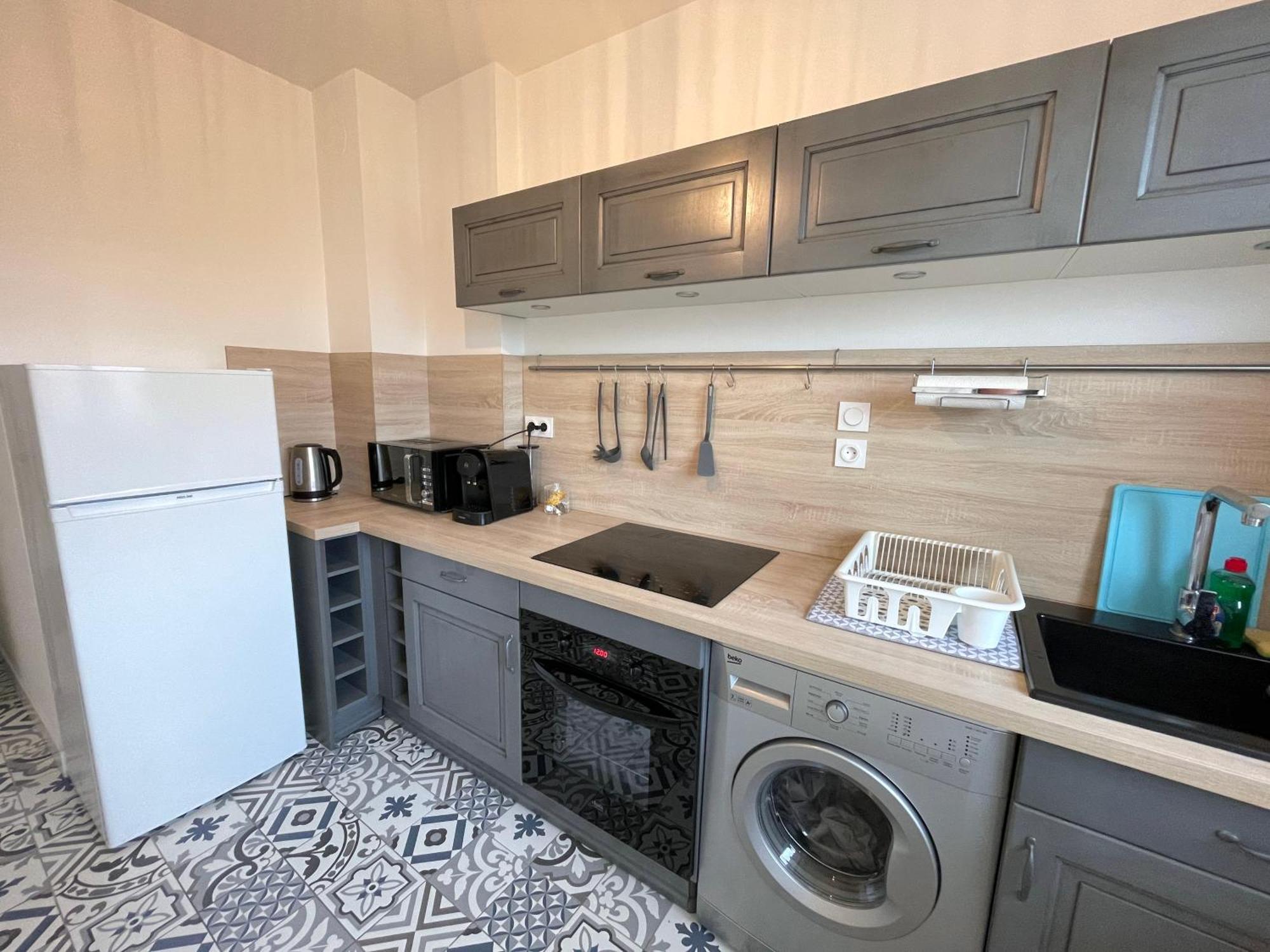 Appartement Confortable, Centre-Ville Troyes Eksteriør billede